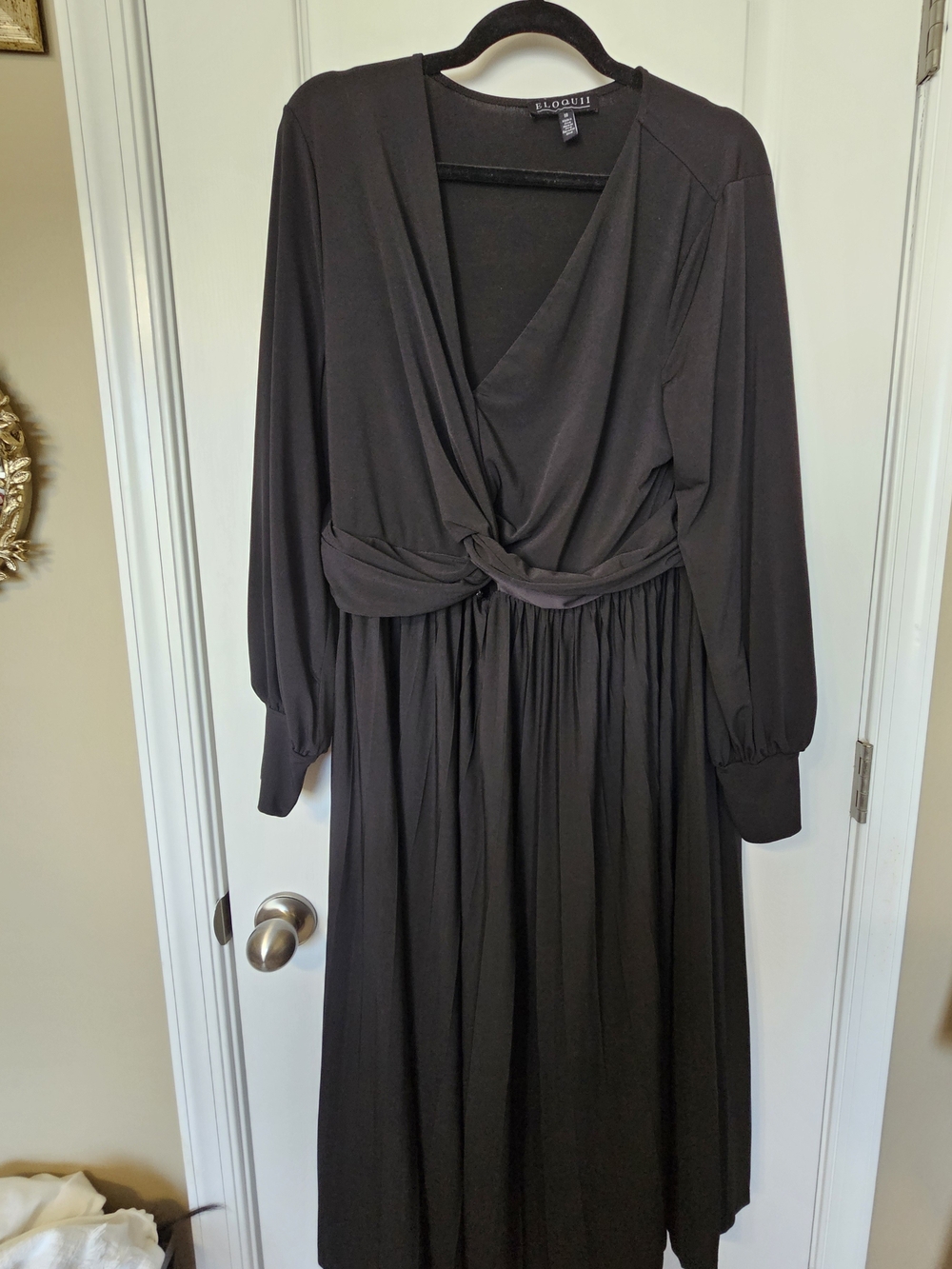 Eloquii Black Twist-Waist Long Sleeve Midi Dress